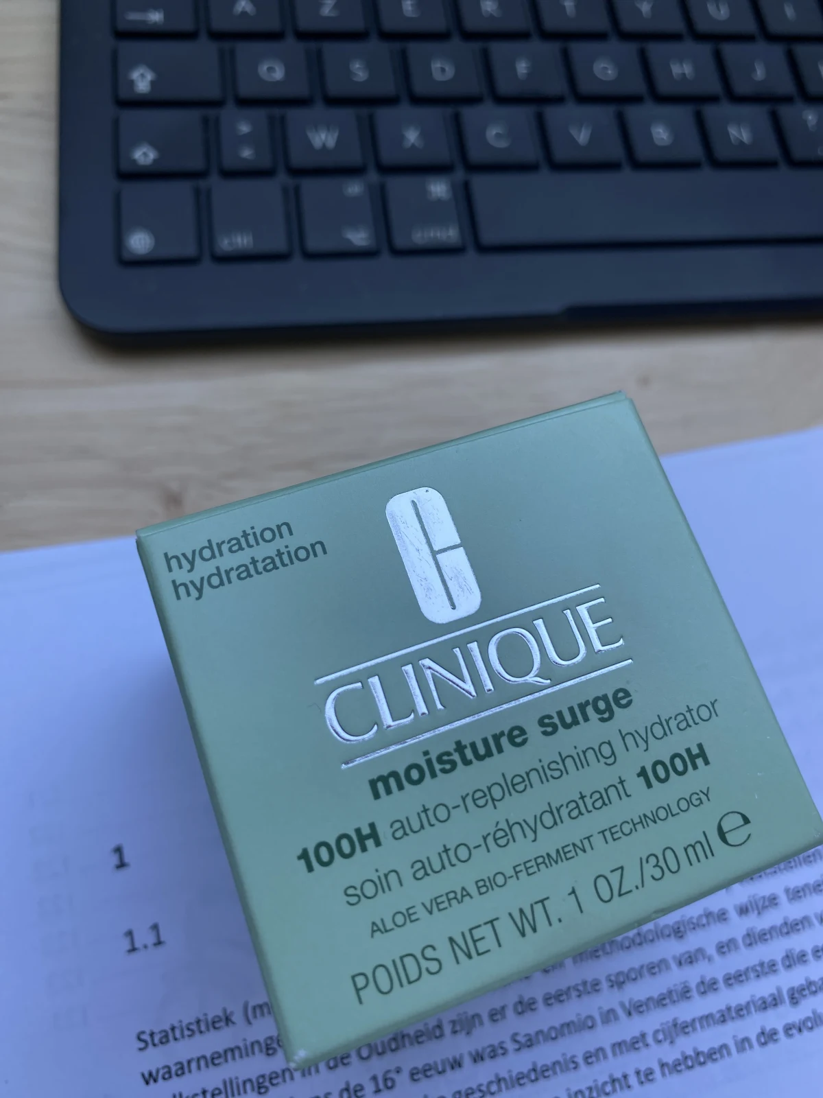 Clinique Moisture Surge™ Moisture Surge™ 100H Auto-Replenishing Hydrator - review image