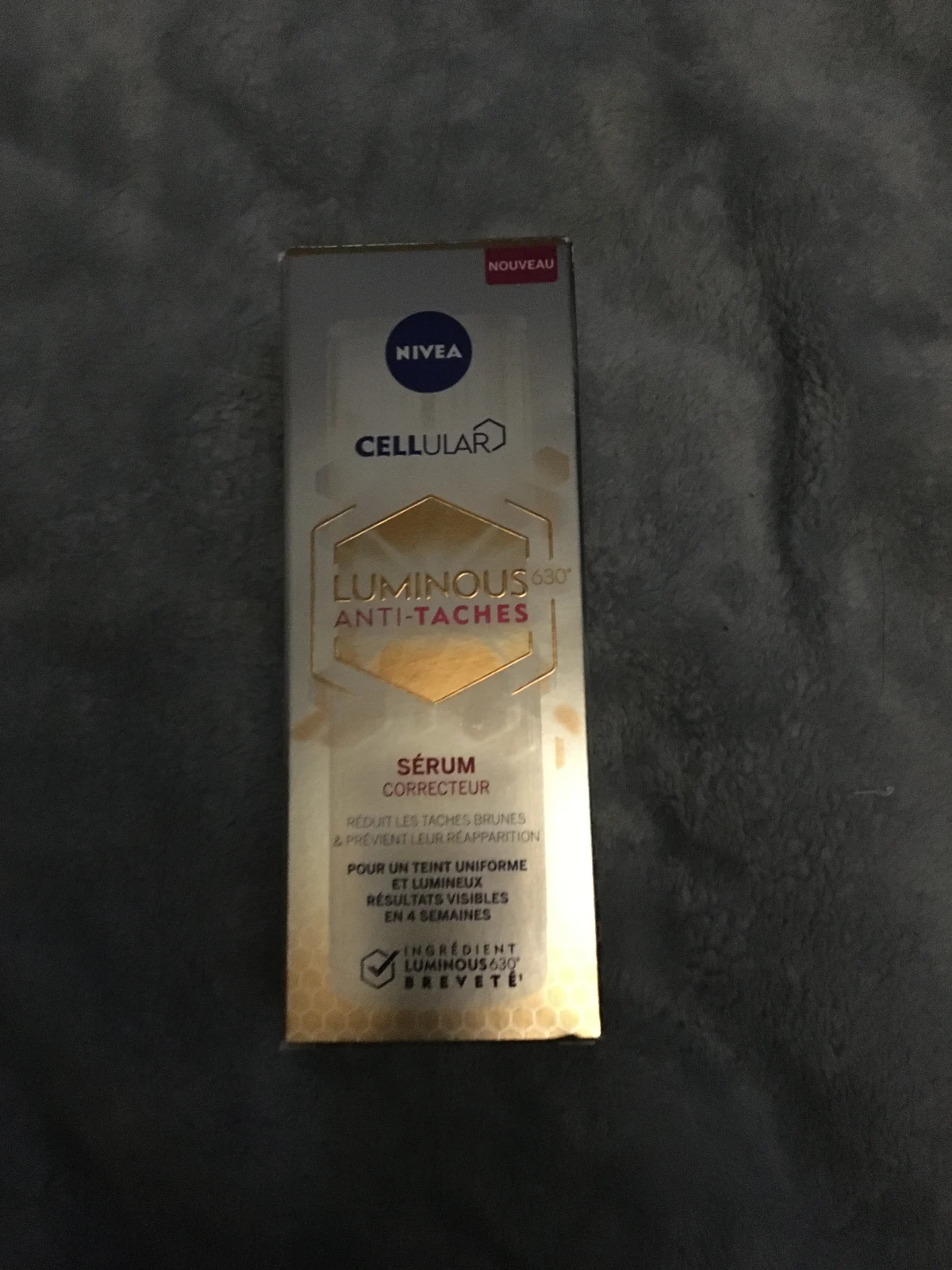 NIVEA Cellular LUMINOUS630 Anti-Spot Serum Gezicht - Anti-Pigment Vlekken - Pigmentvlekken - Gezichtsserum voor alle huidtypen - Gezichtsverzorging - 30 ml - review image