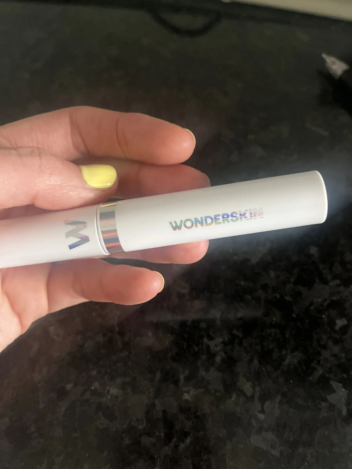 Wonderblading Lip Stain - review image