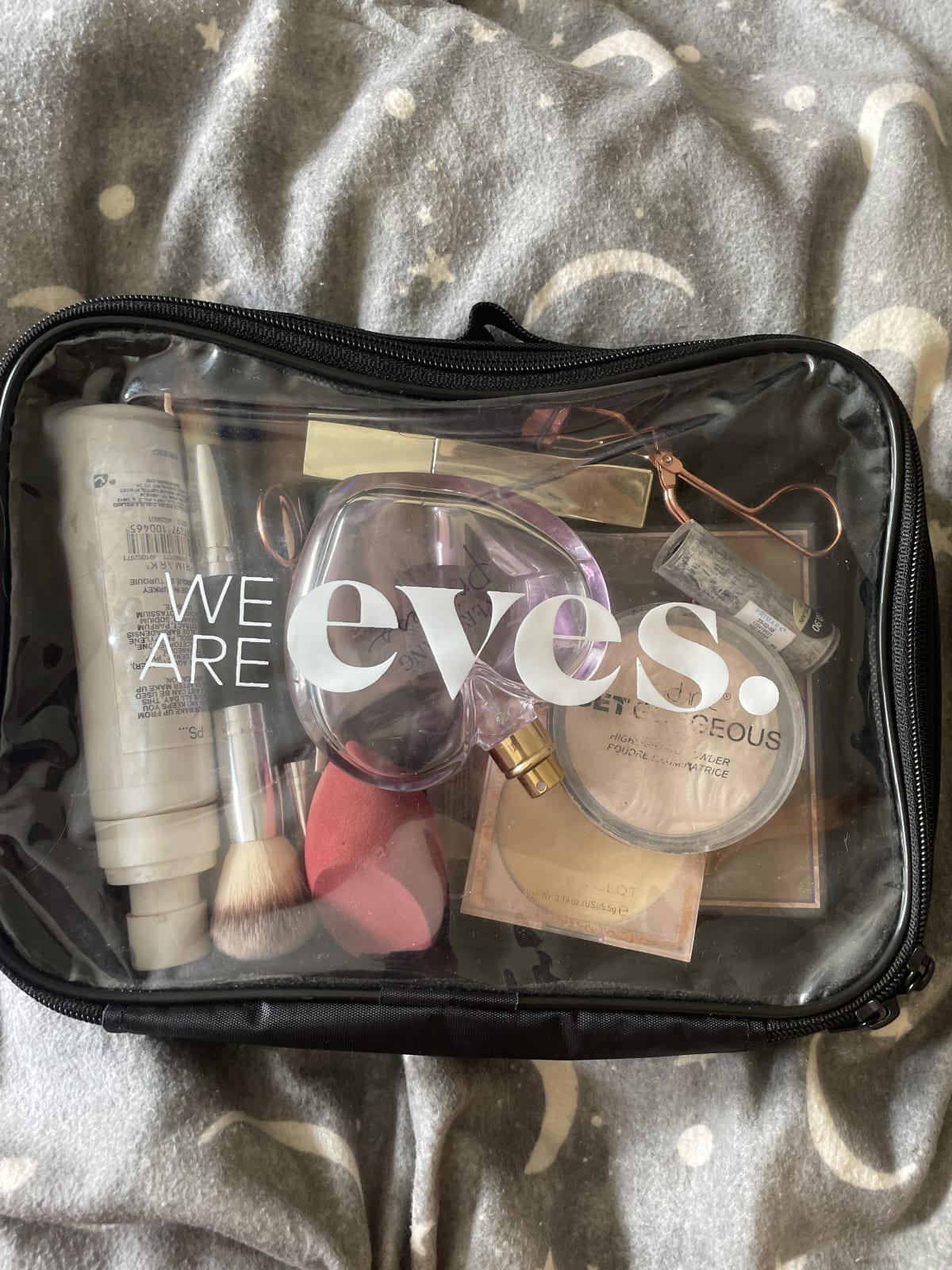 We Are Eves Beauty Bag - review image