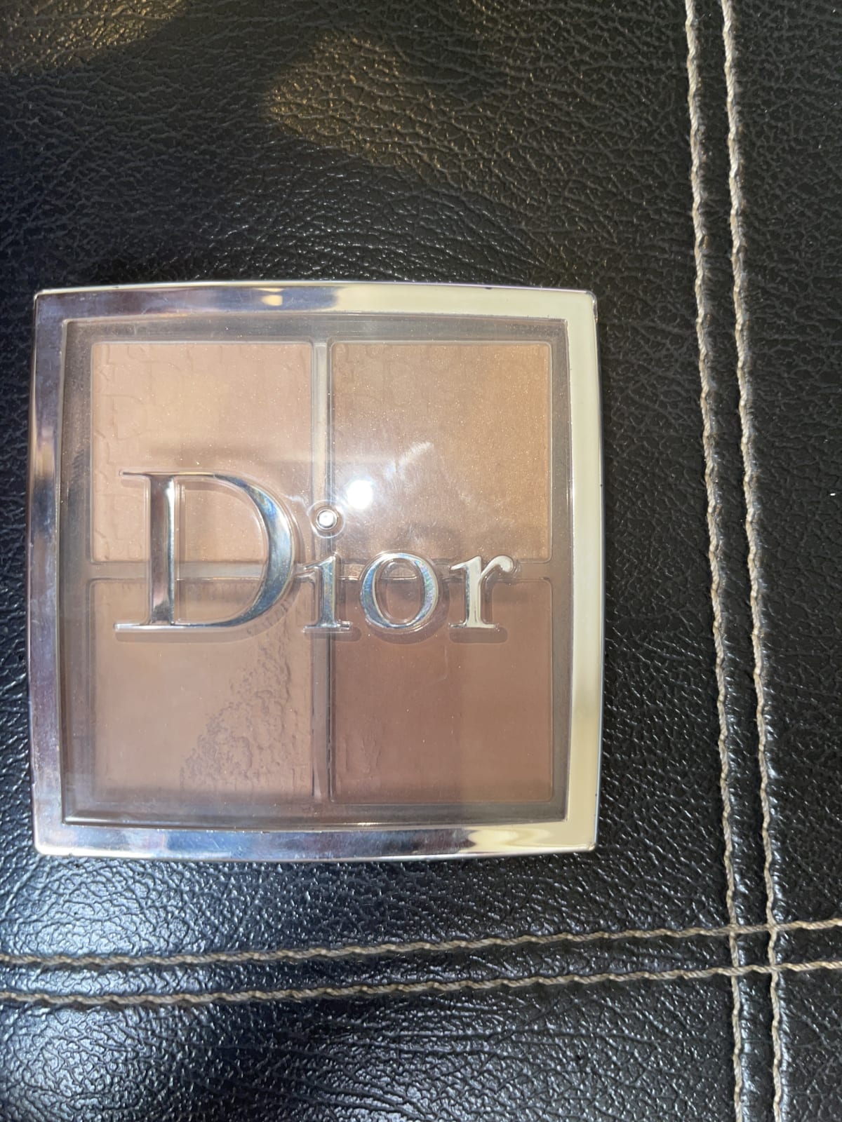 DIOR BACKSTAGE 001 - Universal Face Glow Palette Highlighter 10g - review image