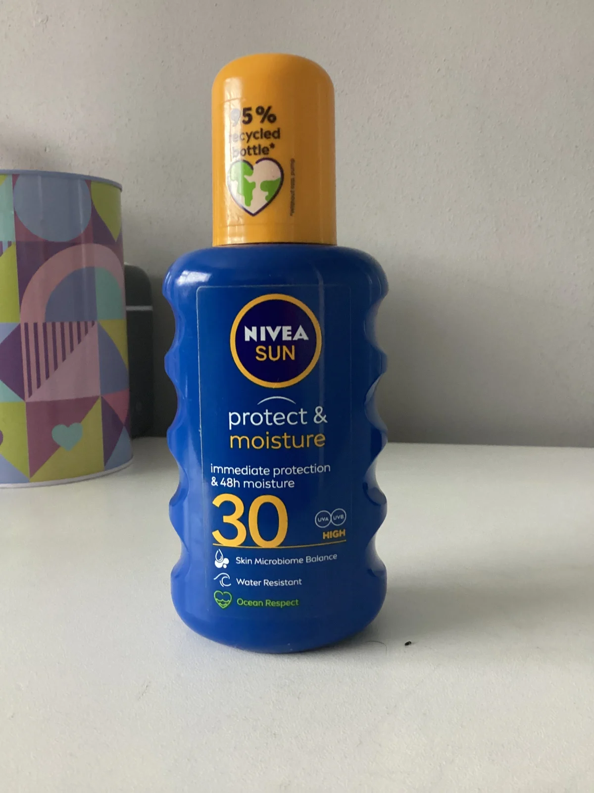 NIVEA SUN Protect & Hydrate Zonnebrand Spray - SPF 15 - Zonnespray - Beschermt en hydrateert - Met Vitamine E - 200 ml - before review image