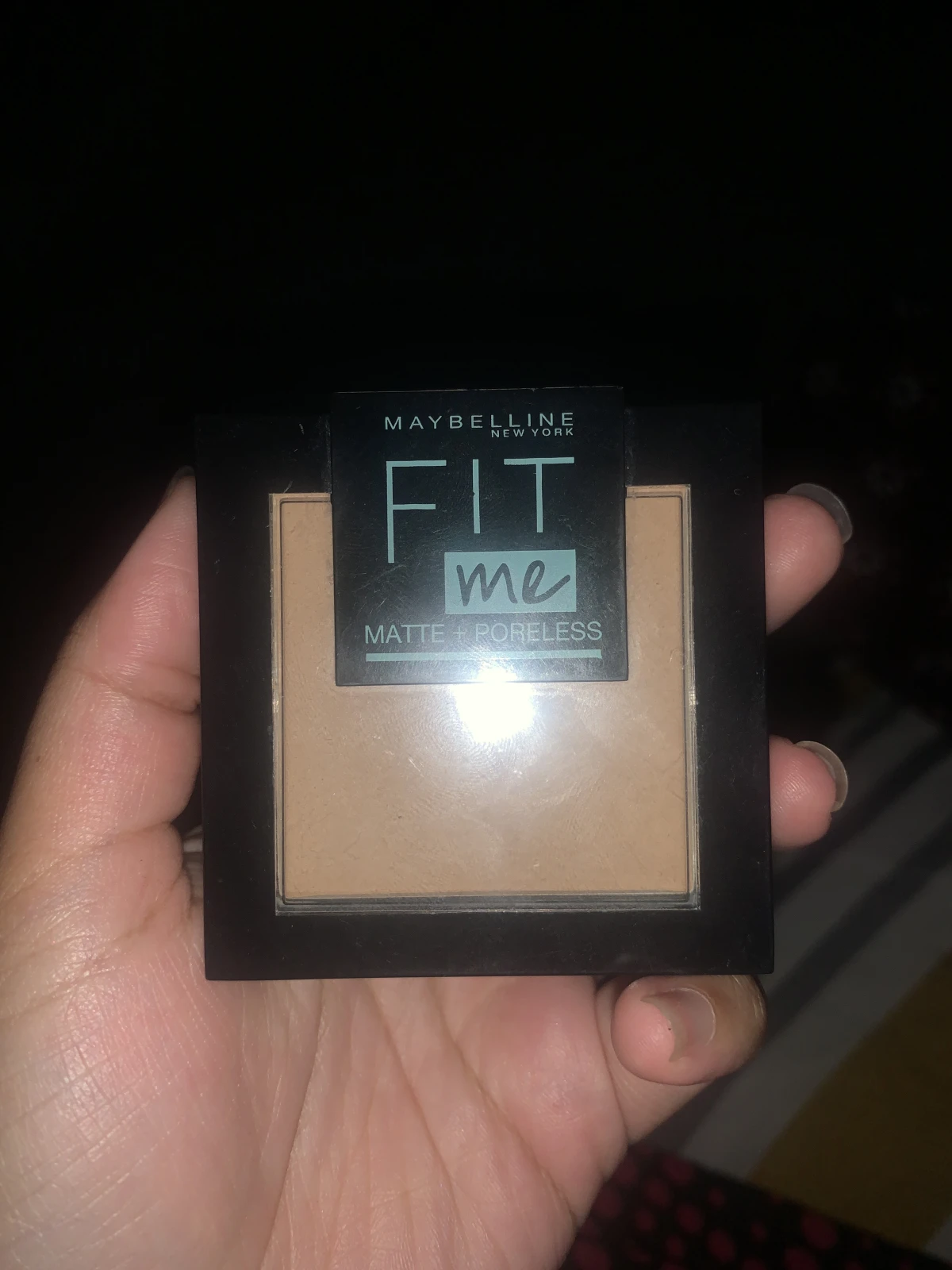 Maybelline Fit Me Matte + Poreless Poeder - 220 Natural Beige (Vierkant doosje) - review image