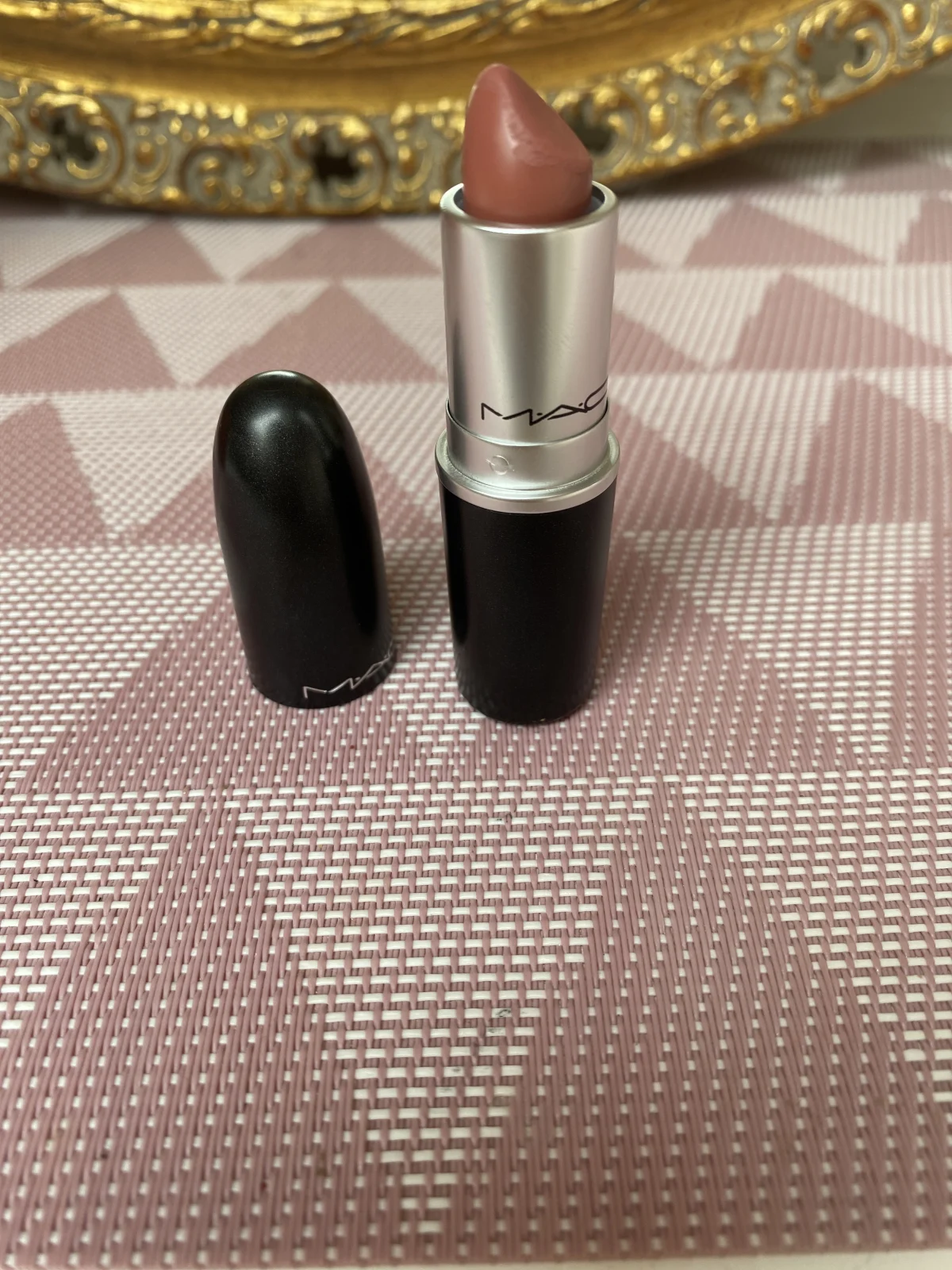 Matte Lipstick | Velvet Teddy - review image