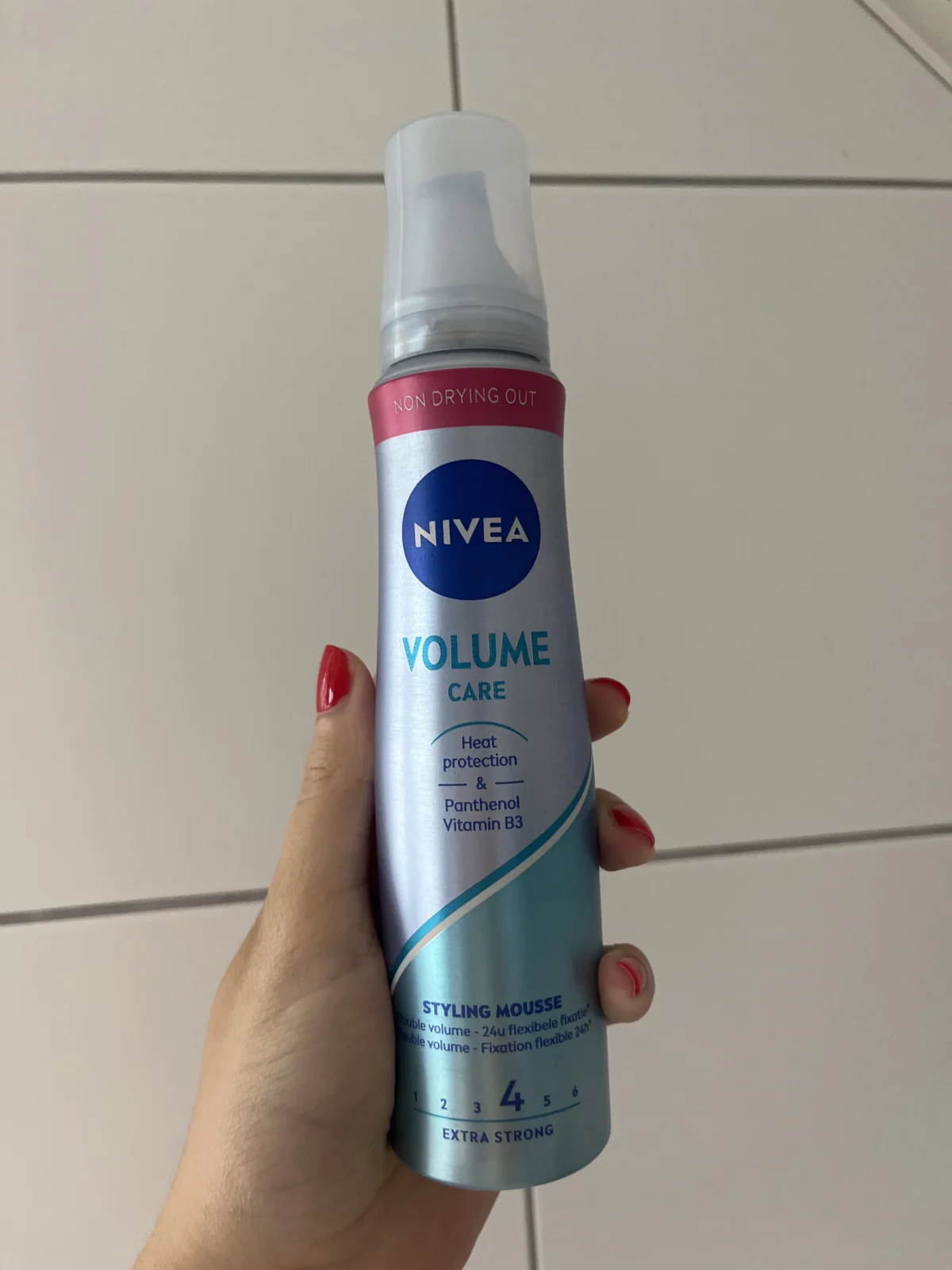 NIVEA Volume Care Styling Mousse - Haarmousse - 6 x 150 ml - Voordeelverpakking - review image