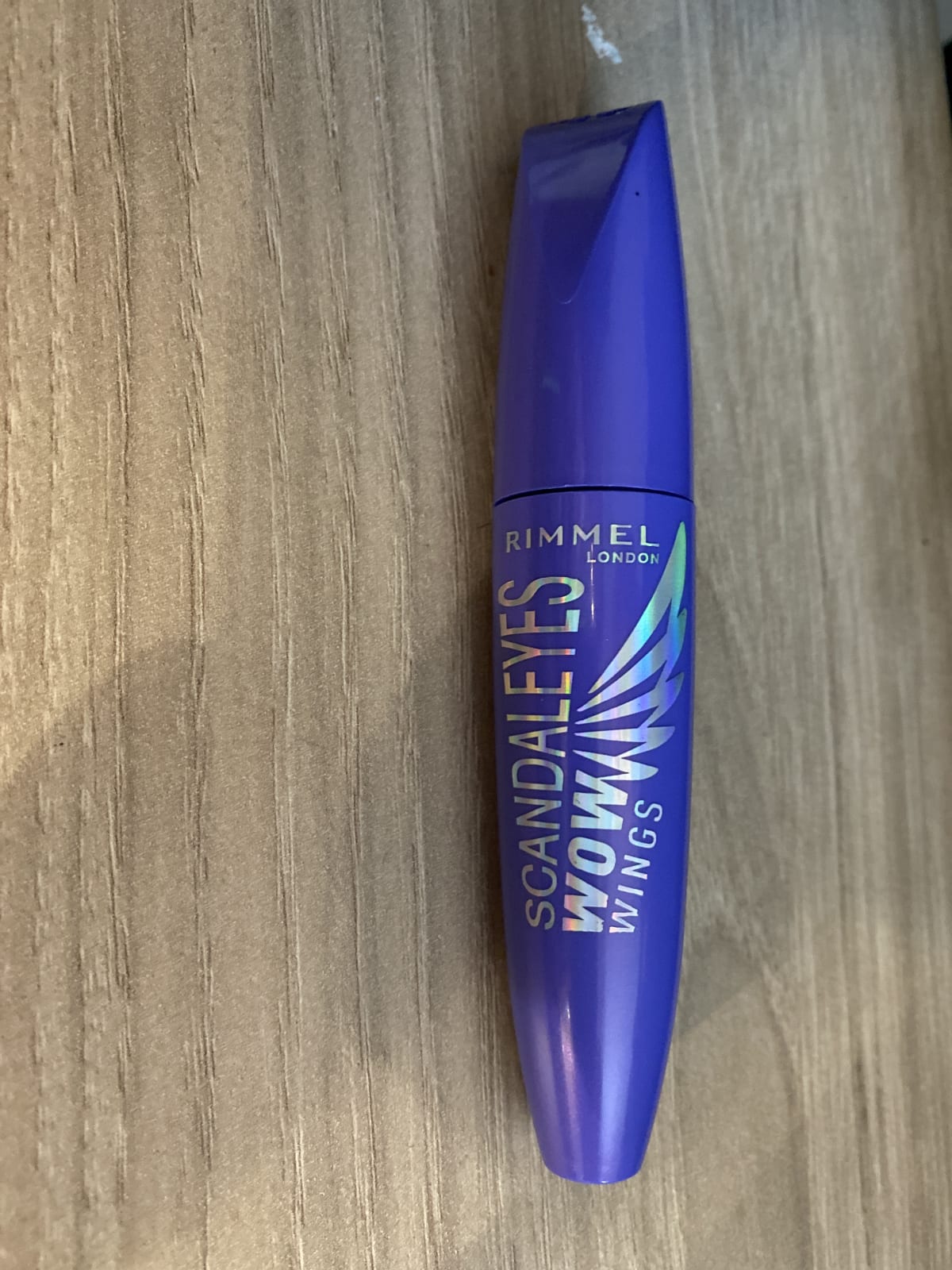 Scandaleyes Wow Wings Mascara - review image