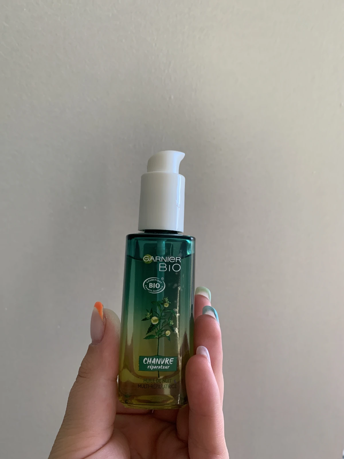 Garnier Bio Verzachtende Hennep Nachtolie - Vermoeide & Gevoelige Huid - 30ml - review image