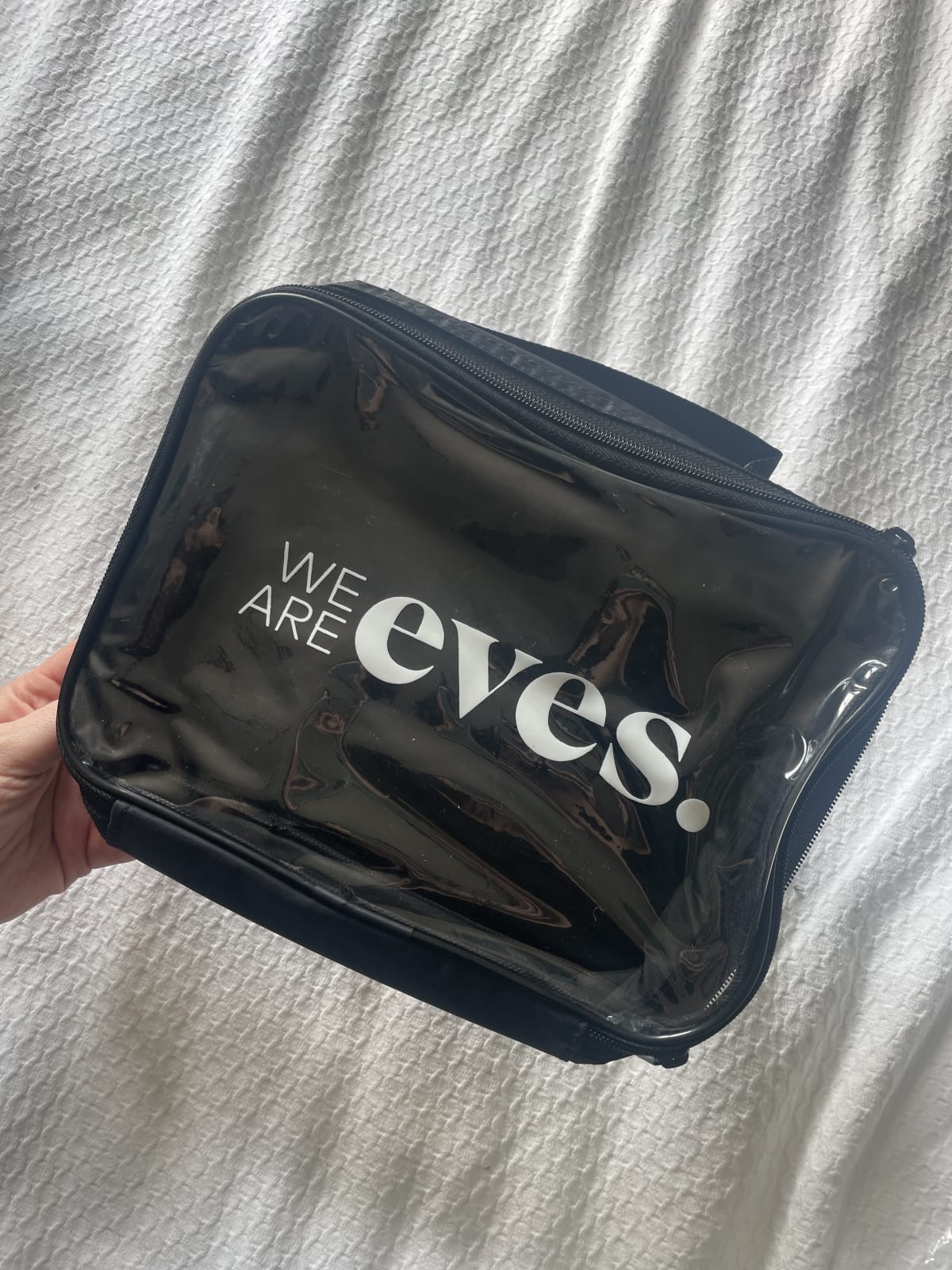 We Are Eves Beauty Bag - review image