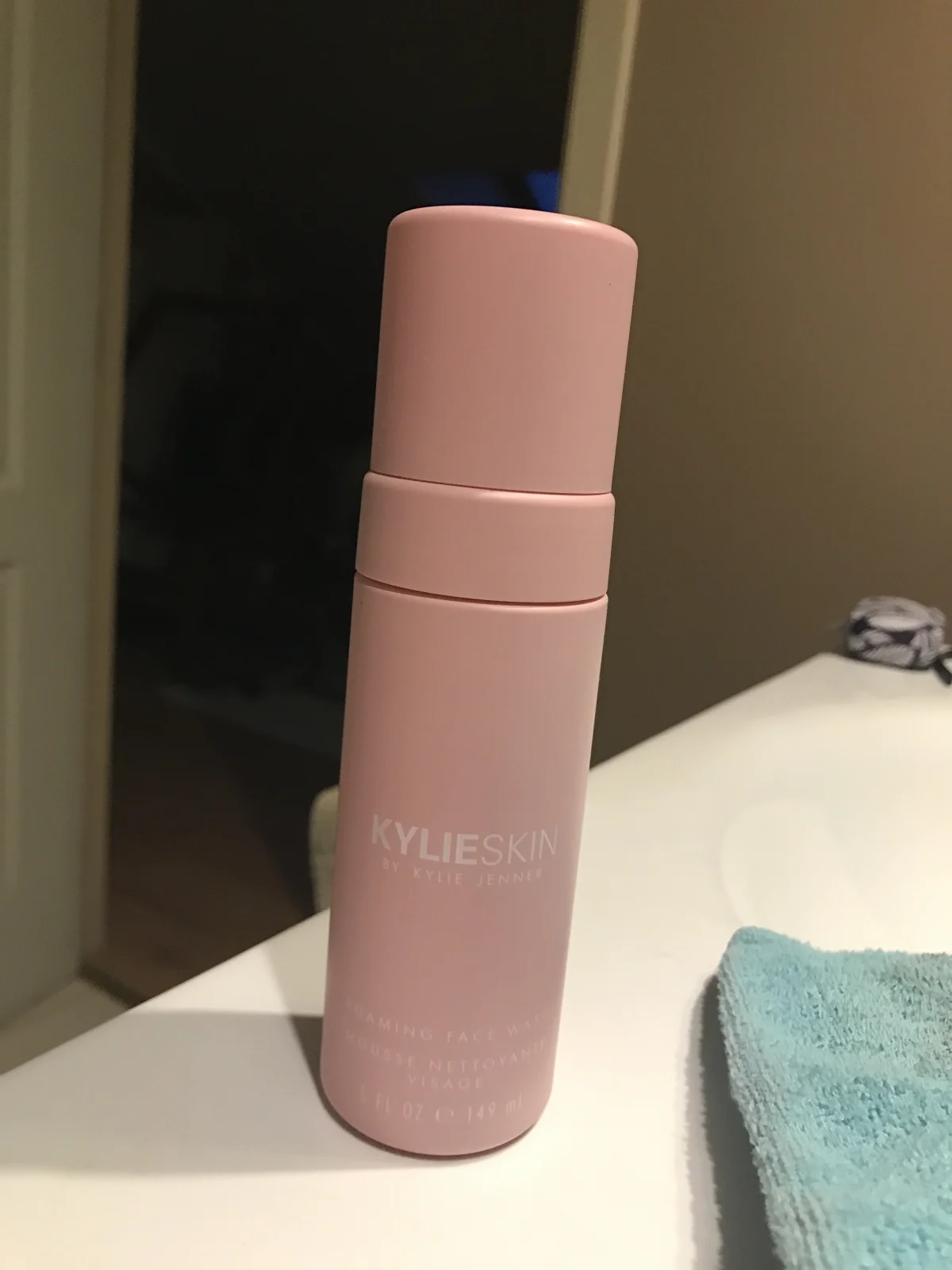 Kylie Foaming Face Wash - review image