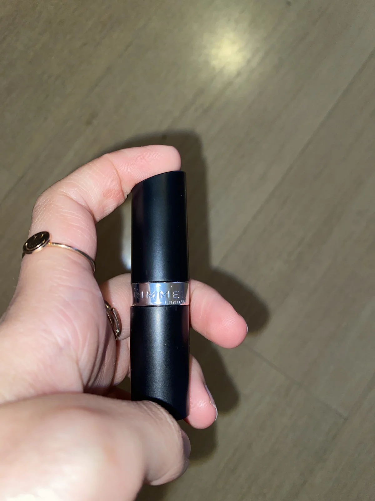 Lasting Finish Extreme Lipstick - review image