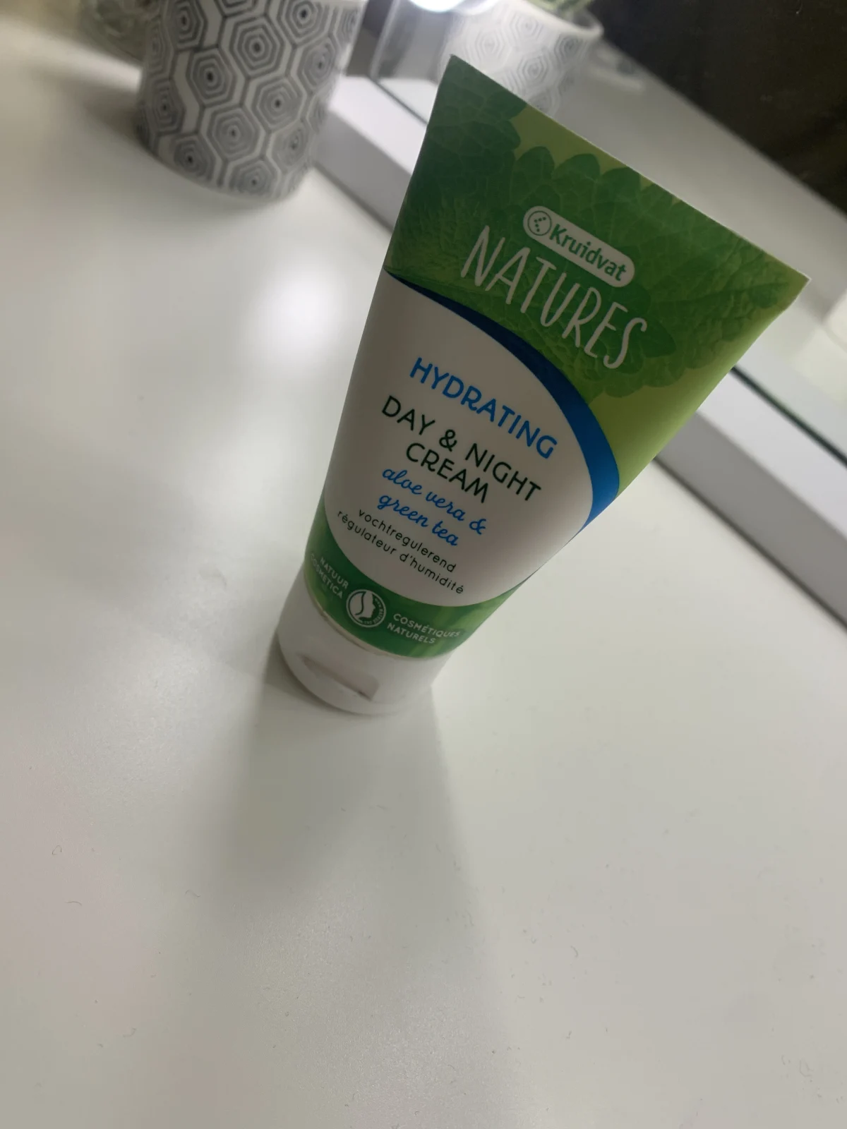 Natures Hydrating Day And Night Cream - review image