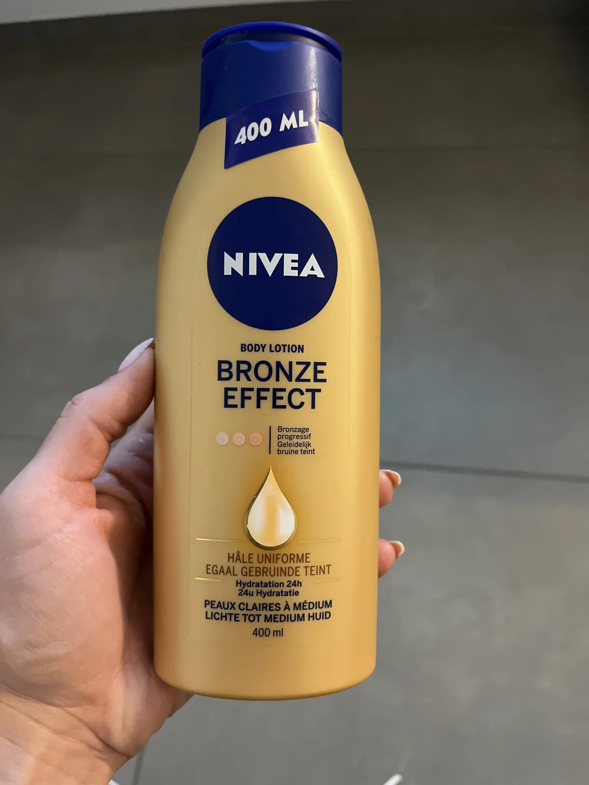 x6 NIVEA Zelfbruiner Bronze Effect Body Lotion - Lichte tot Medium Huid - 400 ml - review image