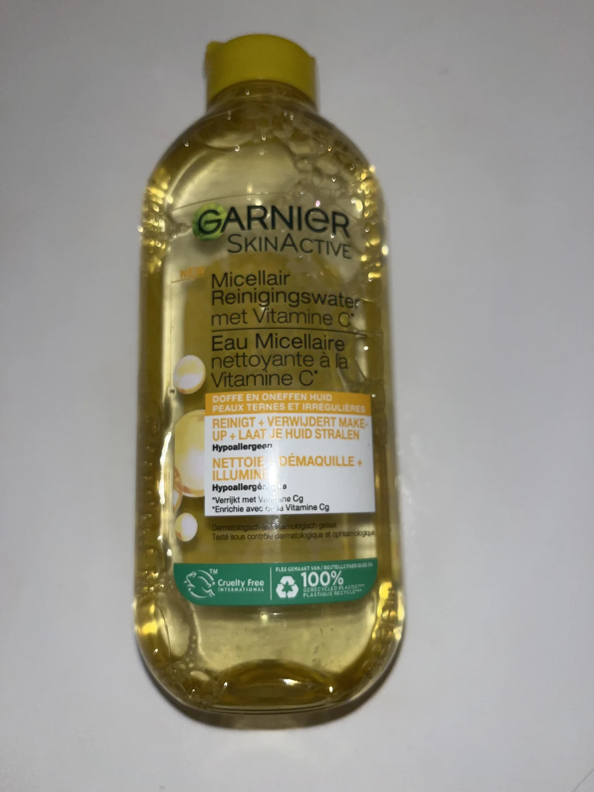 Garnier SkinActive Micellair Water Vitamine C* - Reinigingswater voor het Gezicht - 400ml - review image