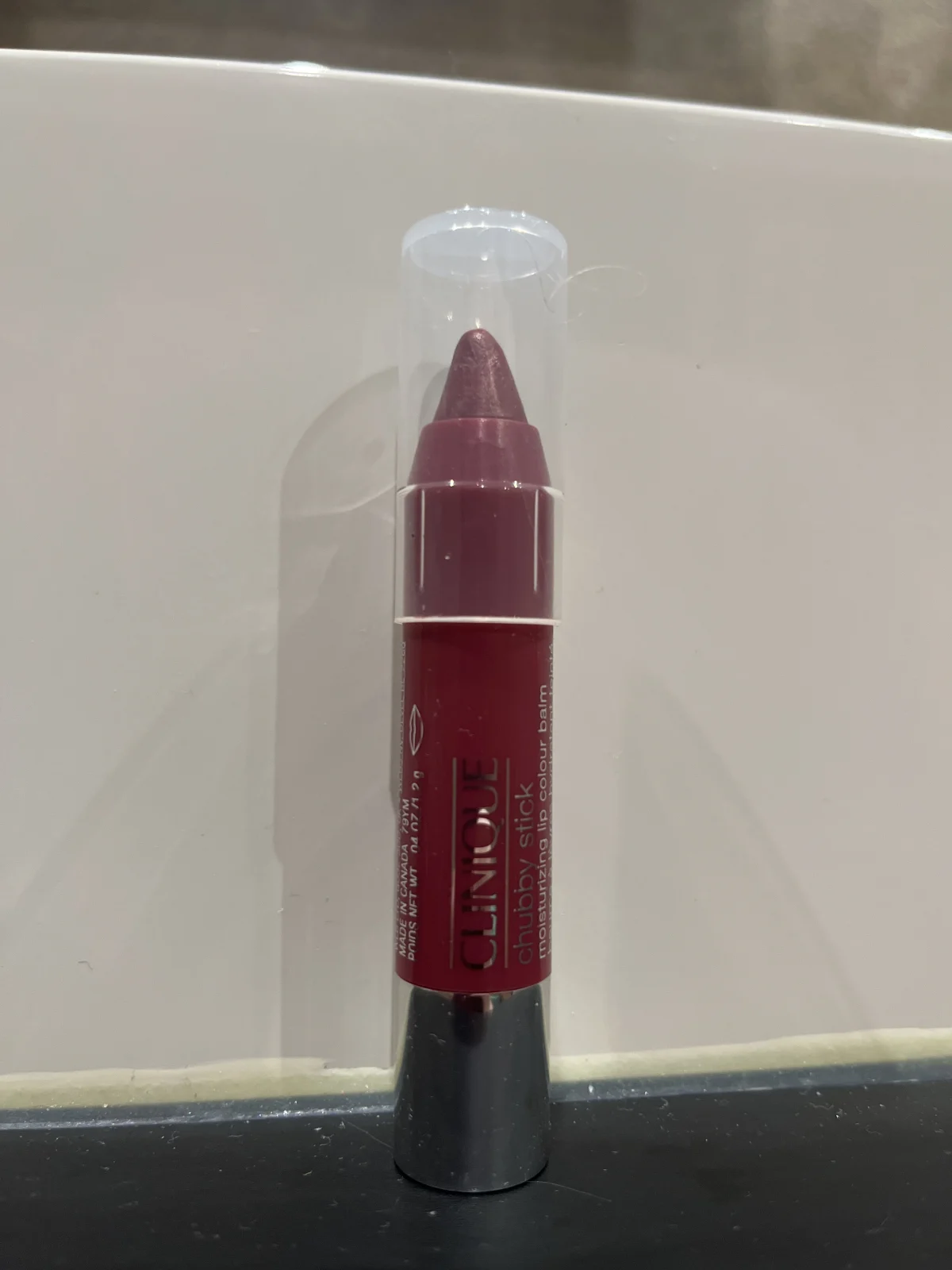 Clinique CHUBBY STICK MOISTURIZING LIP BALM - review image