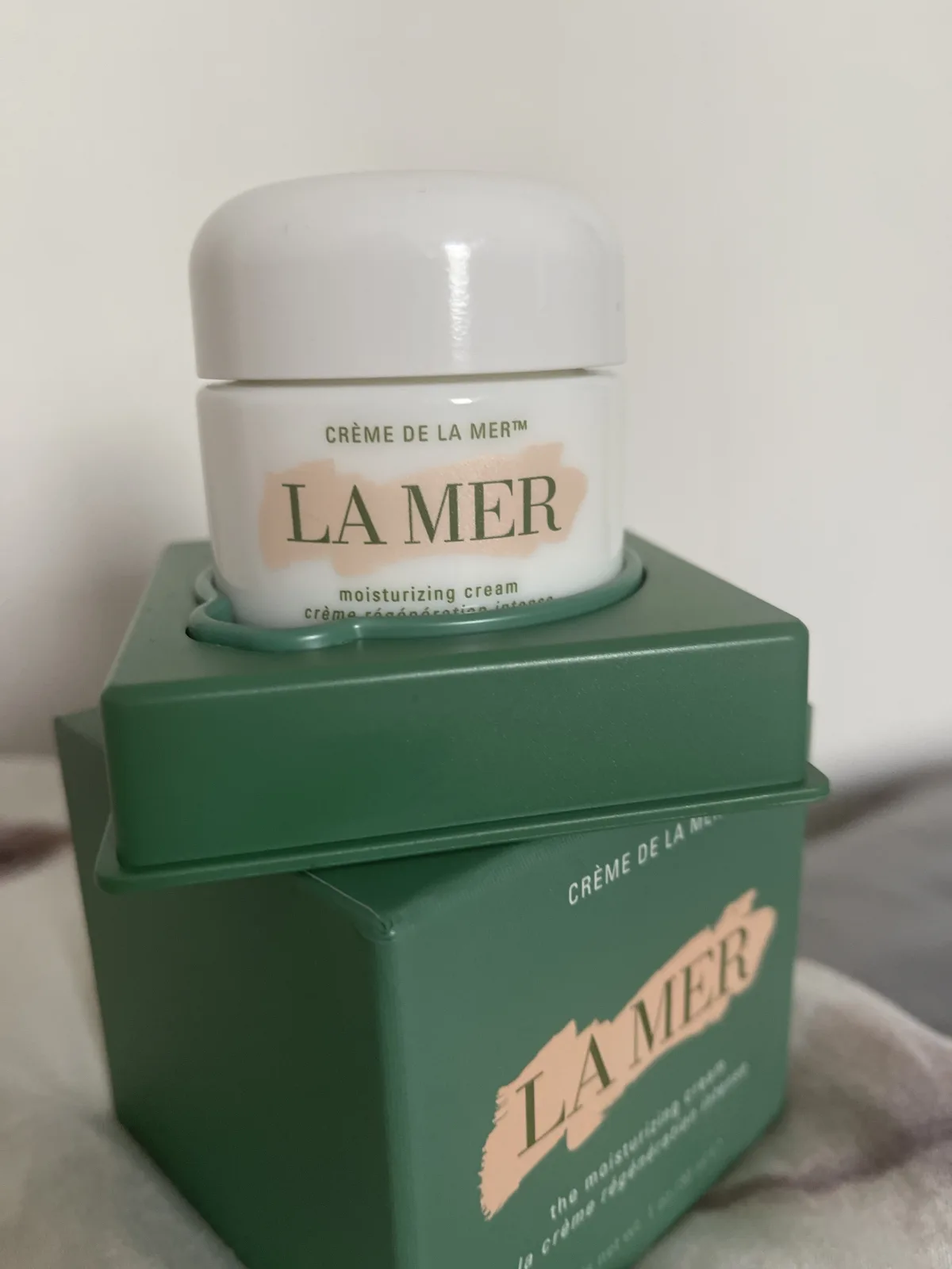 La Mer The Moisturizing Cream - review image