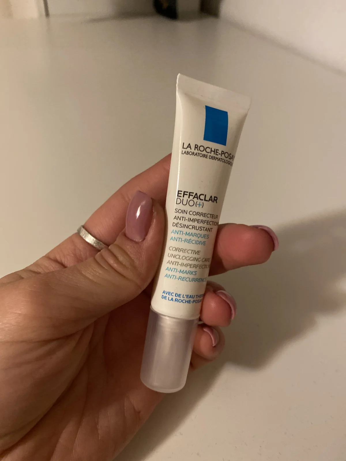 LRP Effeclar Duo[+] Corrective Unclogging Care SPF30 - review image