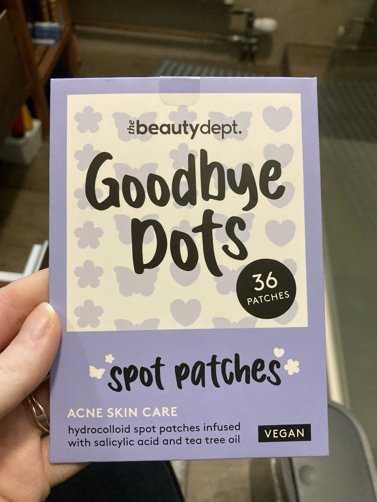 The Beauty Dept - spot patches - 36 pieces - salicylic acid - vegan - review image