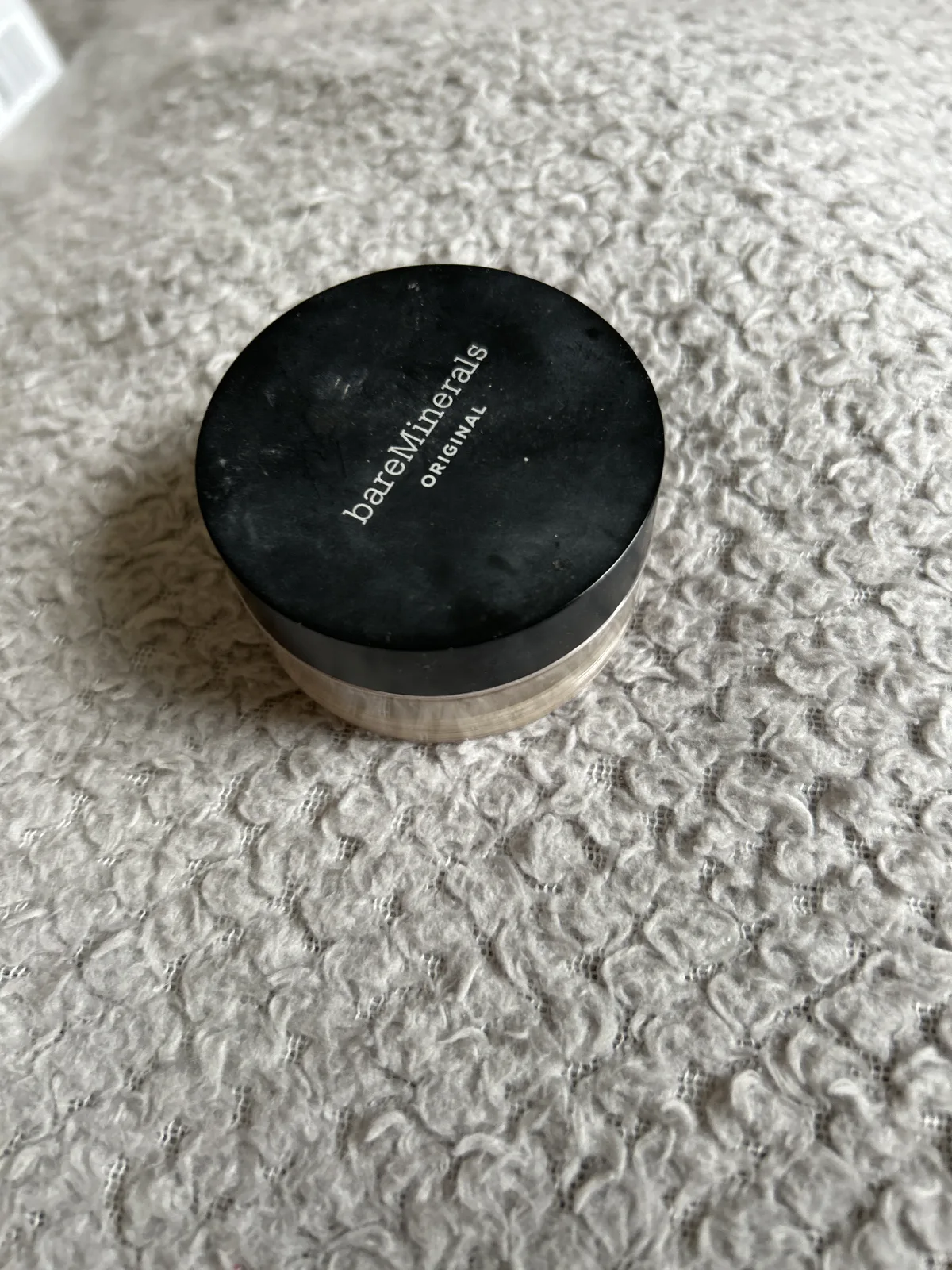 bareMinerals Original Loose Powder Foundation SPF 15 - review image