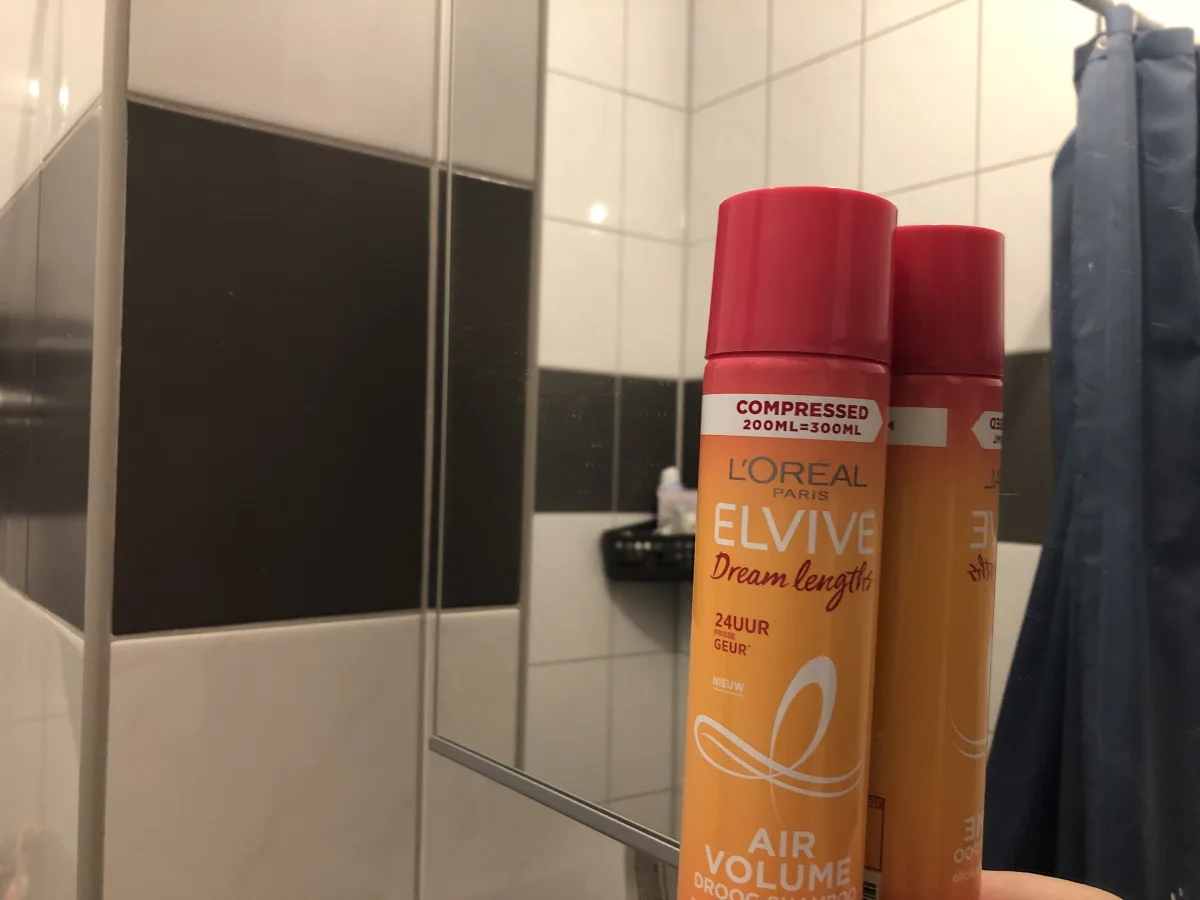 Elvive Dream Lengths Air Volume Cleansing Dry Shampoo - review image