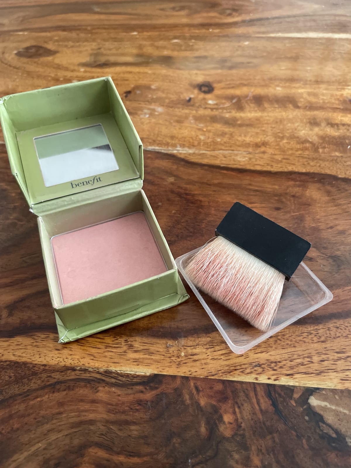 Benefit Bronzer & Blush Collection Dandelion Blush Powder - review image