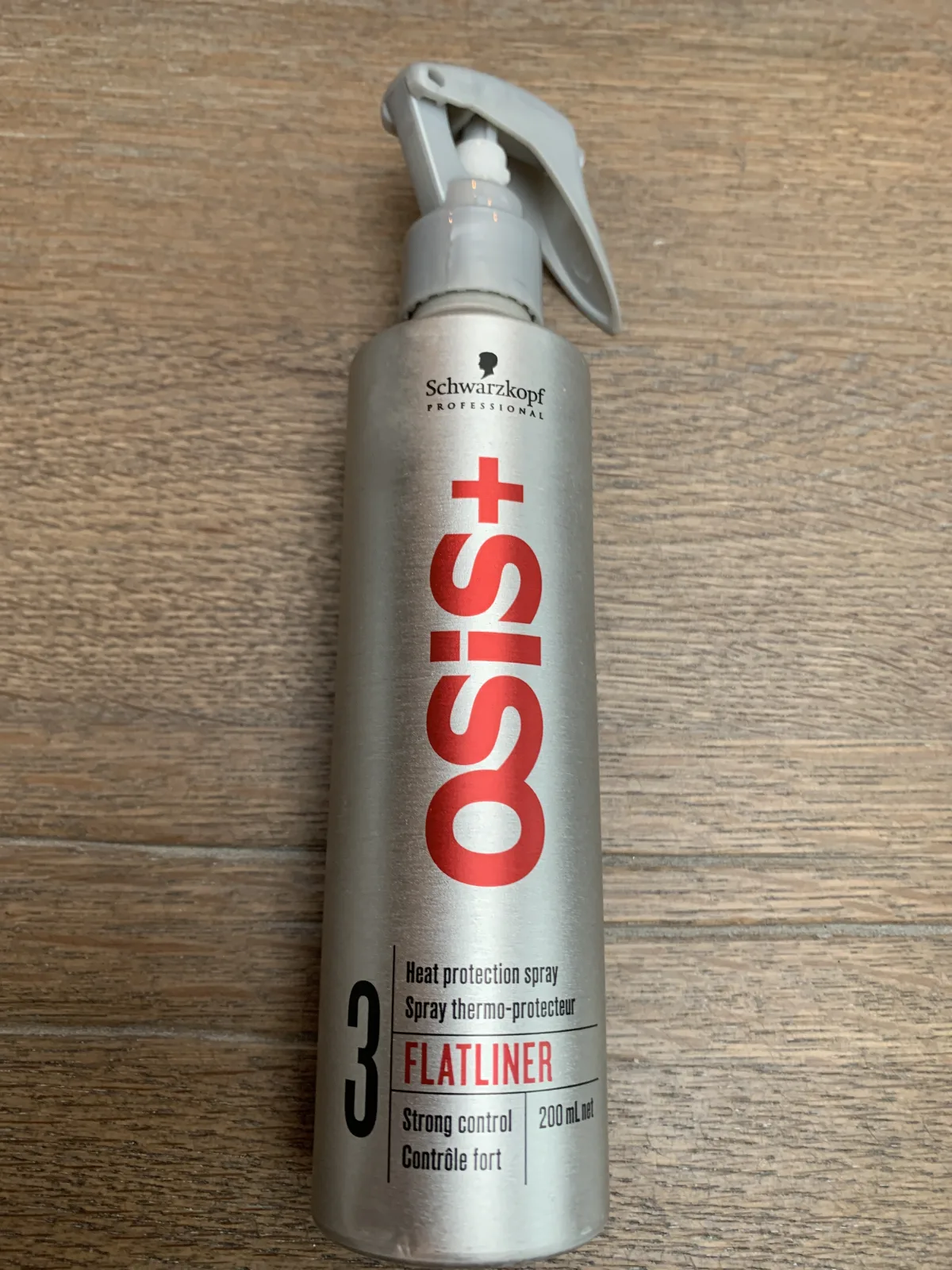 Schwarzkopf OSiS+ Flatliner Heat Protection Spray - review image