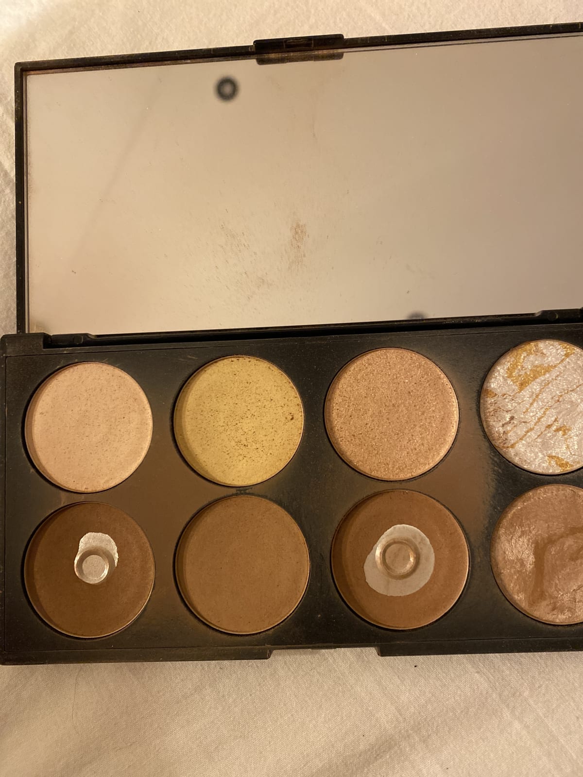 Ultra Professional Contour Palette - review image