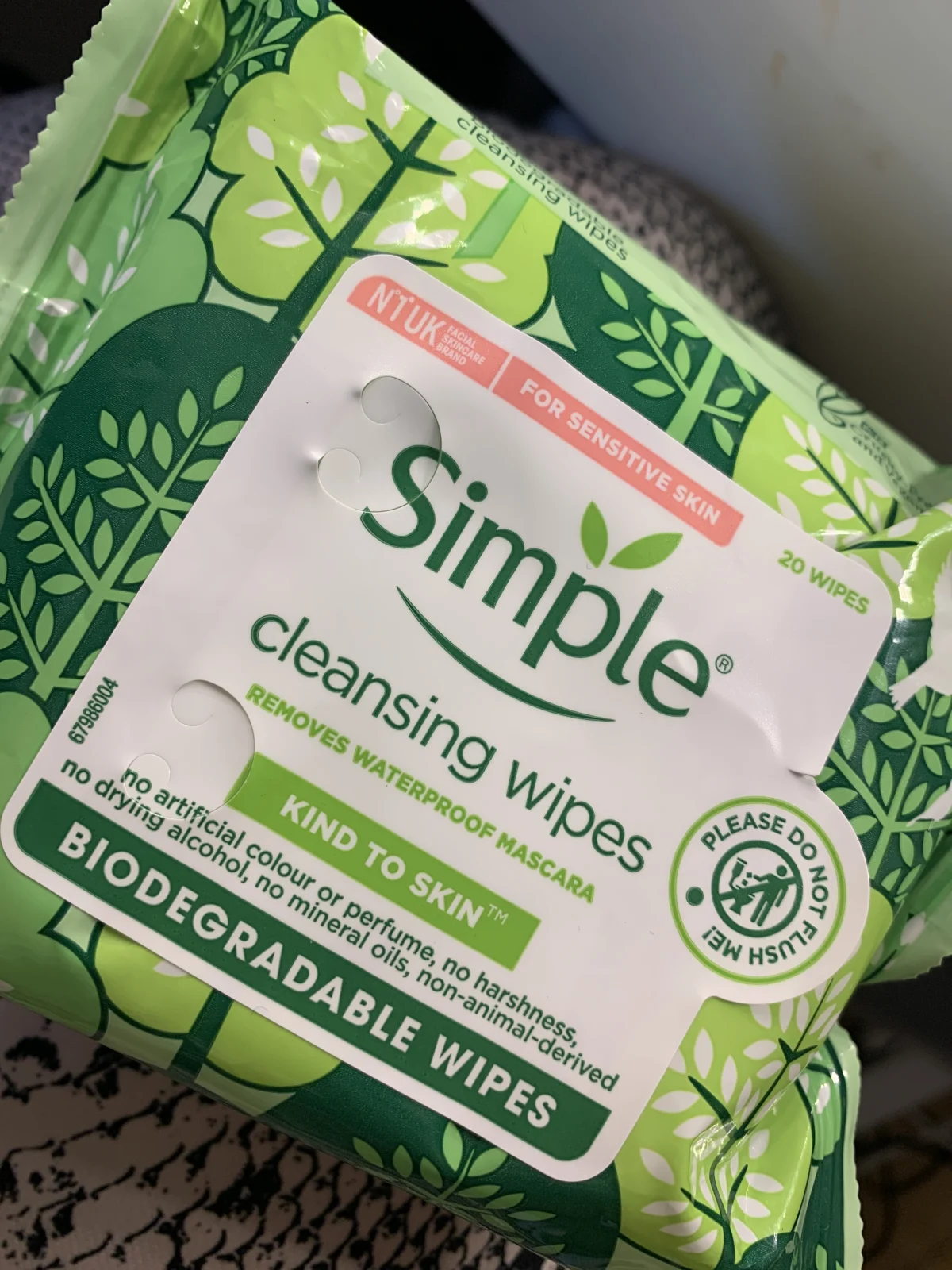 Cleansing Facial Wipes - review image