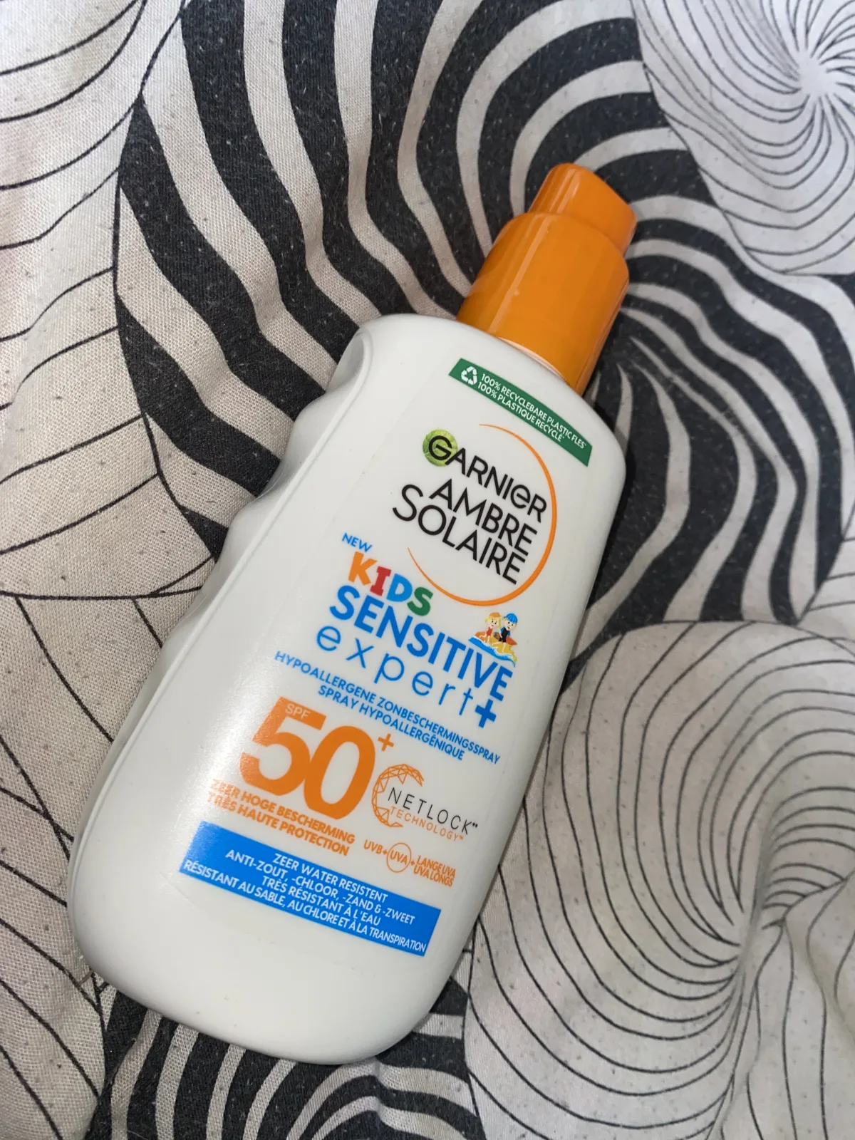 GARNIER Ambre Solaire Spray Resisto Kind - SPF 50+ - 200 ml - review image