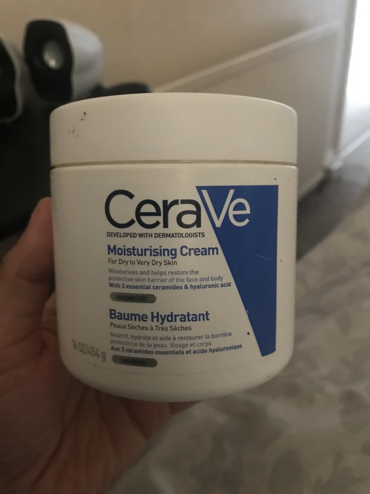 CeraVe Moisturising Cream - review image