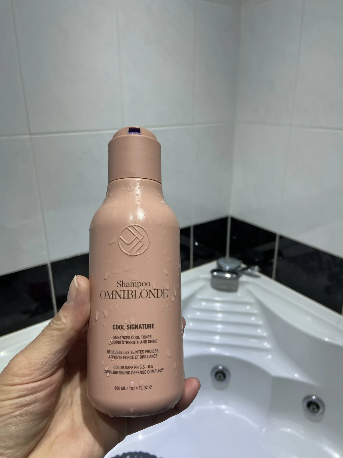 Cool Signature Shampoo - review image