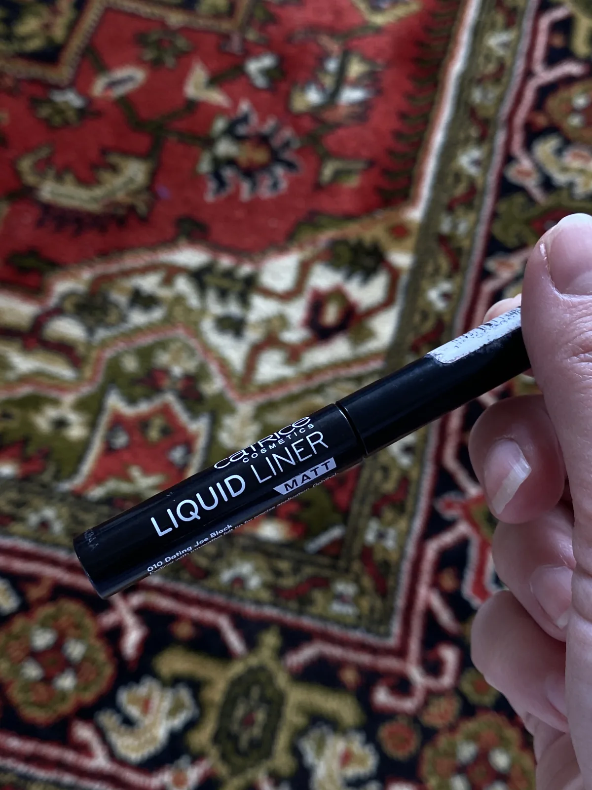 010 Dating Joe Black Liquid Eyeliner - review image