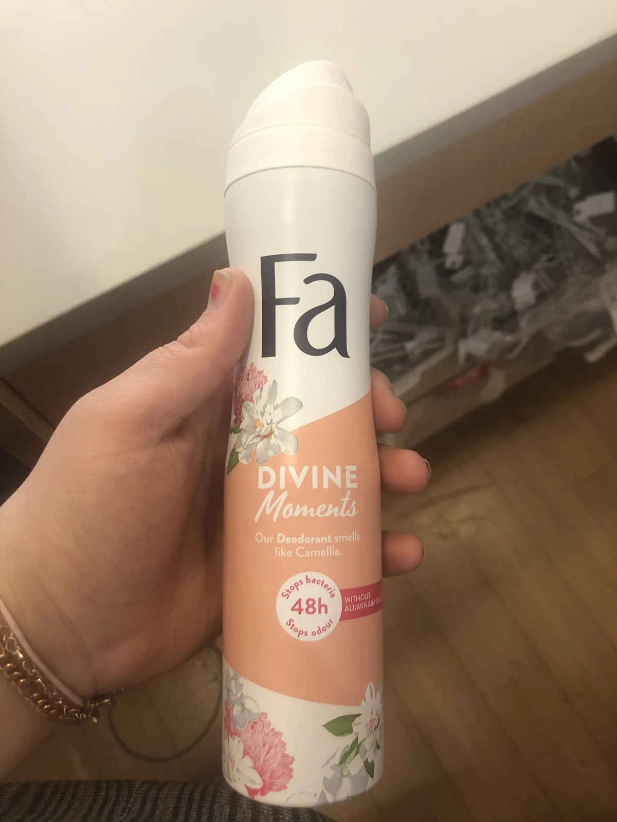 FA - Divine Moments Deodorant Deodorant In Spray - review image