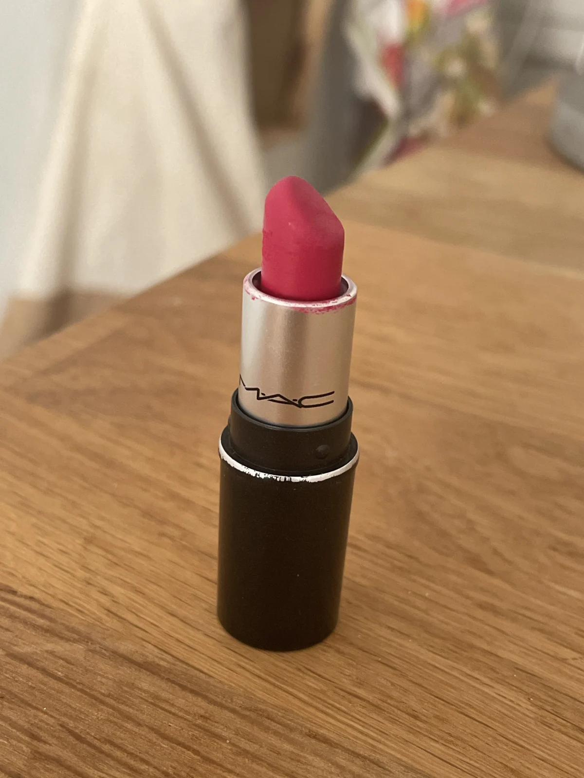 MAC Retro Matte Lipstick - review image