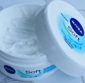 NIVEA Soft - 3 x 200 ml - Bodycrème - review image