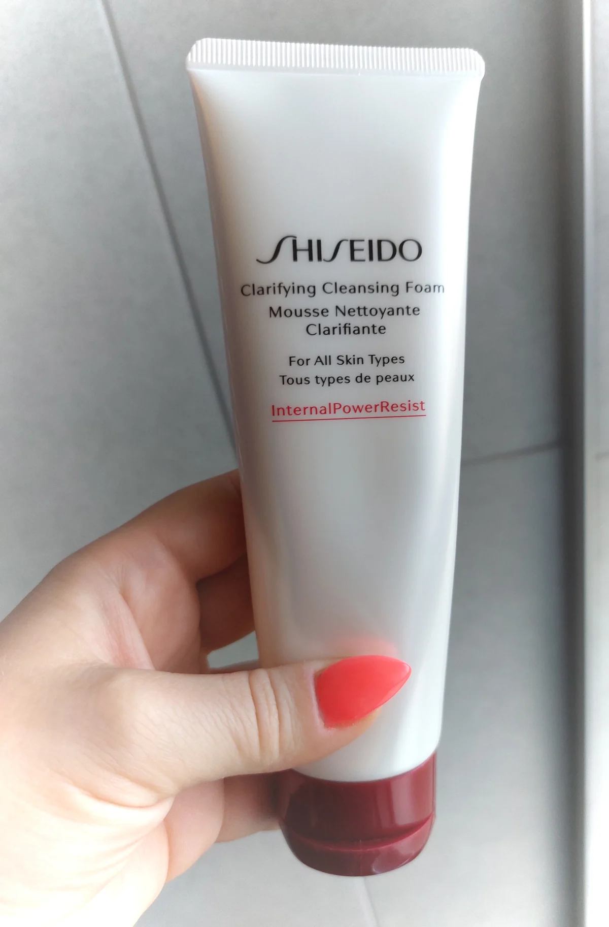 Shiseido Cleansing Foam Shiseido - Daily Essentials Clarifying Cleansing Foam - review image