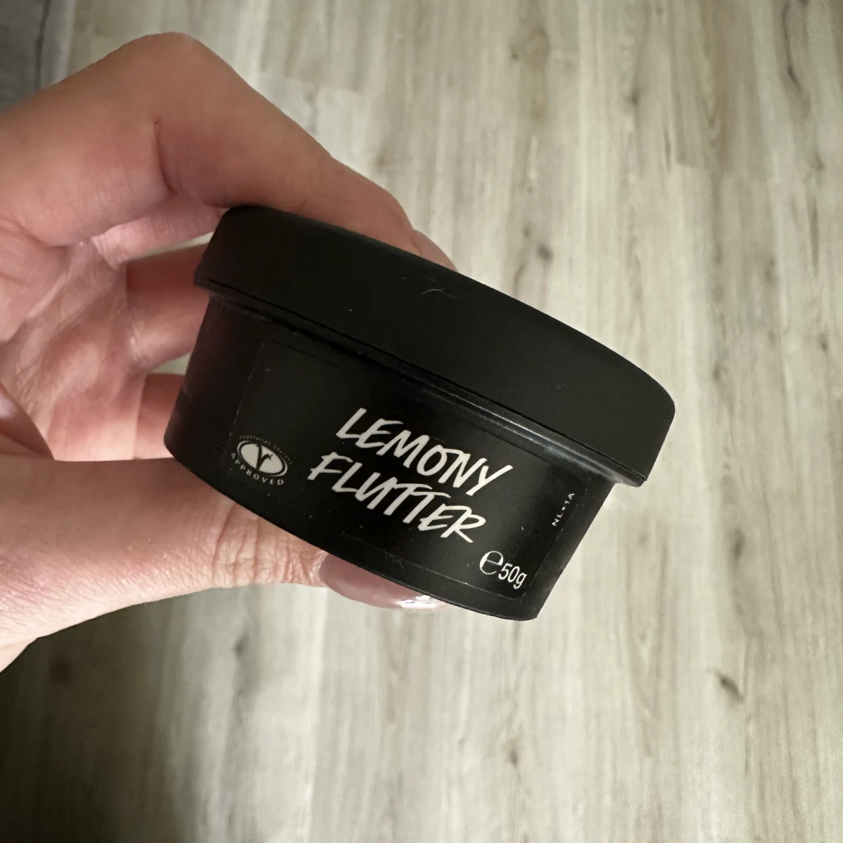 Lemony Flutter nagelriemcrème 50g - review image